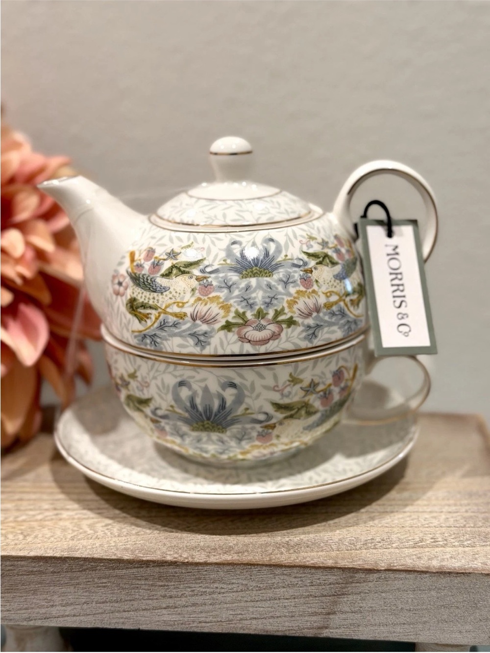 Tea for One Strawberry Thief Morris & Co Gold Trim Premium Porcelain NWT
